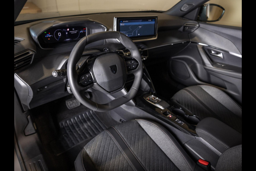 Peugeot 2008 1.2 Hybrid 136 Allure / 136pk / Dodehoek herkenning / Apple CarPlay / Adaptieve Cruise control