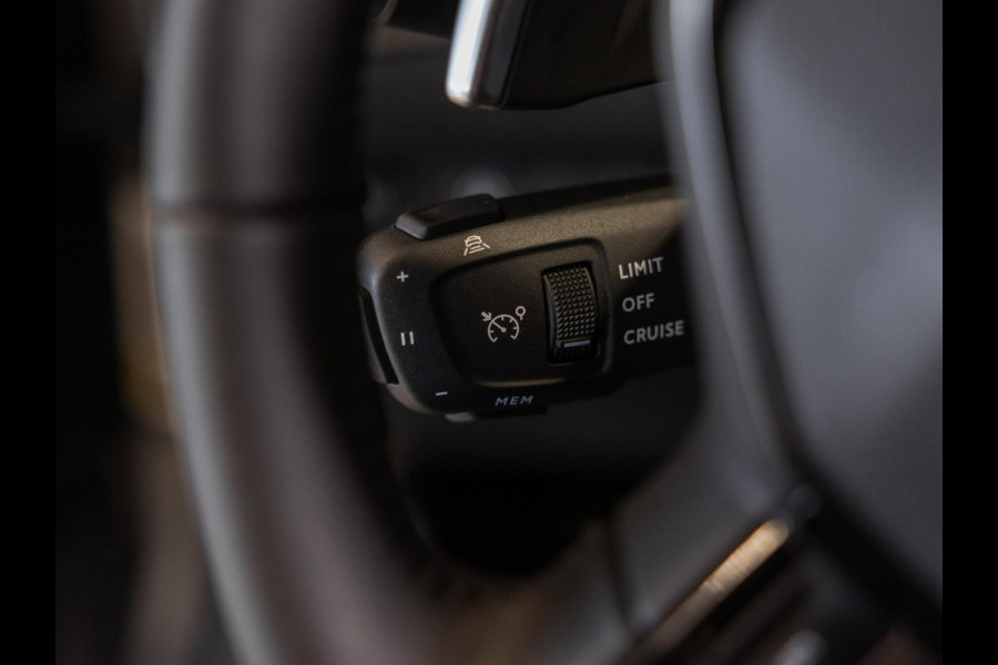 Peugeot 2008 1.2 Hybrid 136 Allure / 136pk / Dodehoek herkenning / Apple CarPlay / Adaptieve Cruise control