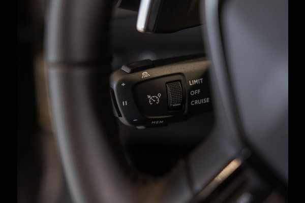 Peugeot 2008 1.2 Hybrid 136 Allure / 136pk / Dodehoek herkenning / Apple CarPlay / Adaptieve Cruise control
