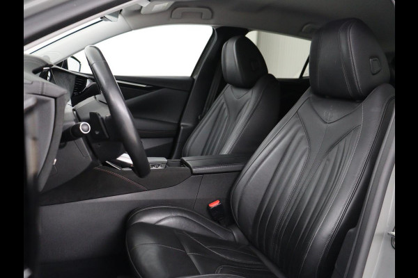 DS DS 4 1.6 PHEV 225 Étoile | Leder | Trekhaak | Matrix LED | Head-Up | Camera | Navigatie | Adaptive cruise | Plug In