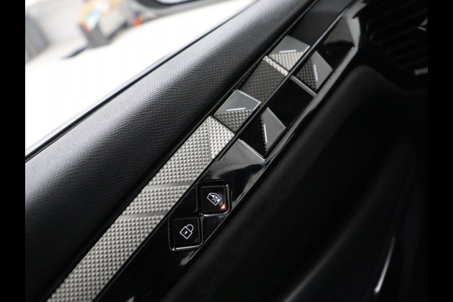 DS DS 4 1.6 PHEV 225 Étoile | Leder | Trekhaak | Matrix LED | Head-Up | Camera | Navigatie | Adaptive cruise | Plug In