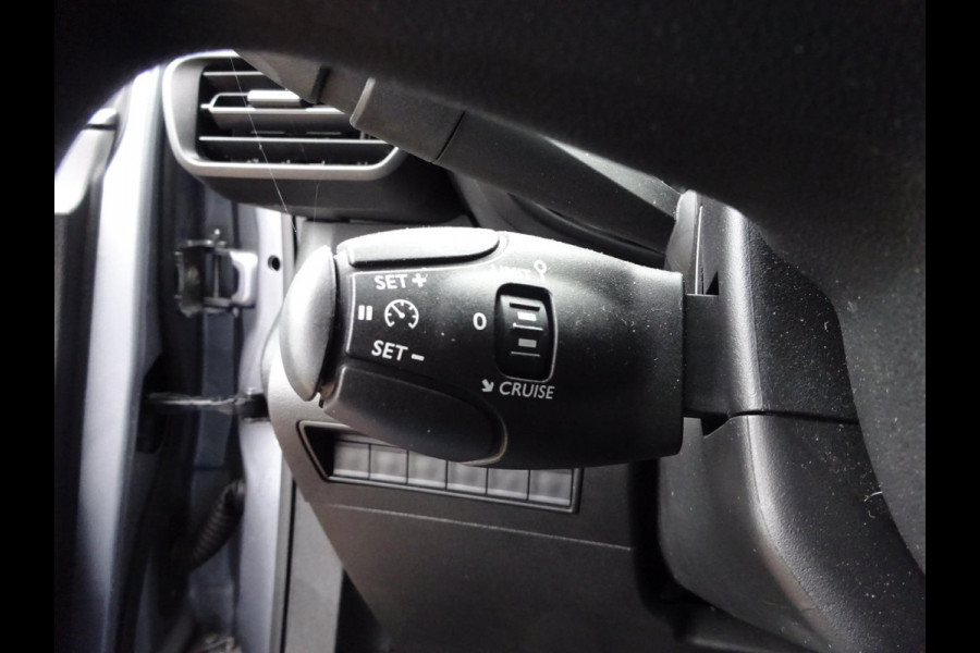 Toyota PROACE CITY 1.5 D-4D Navigator Long 130 PK NAVI CRUISE PDC