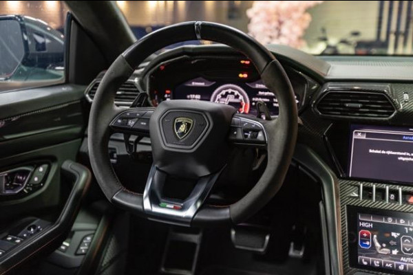 Lamborghini Urus 4.0 V8