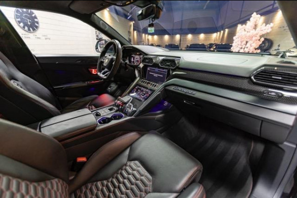 Lamborghini Urus 4.0 V8