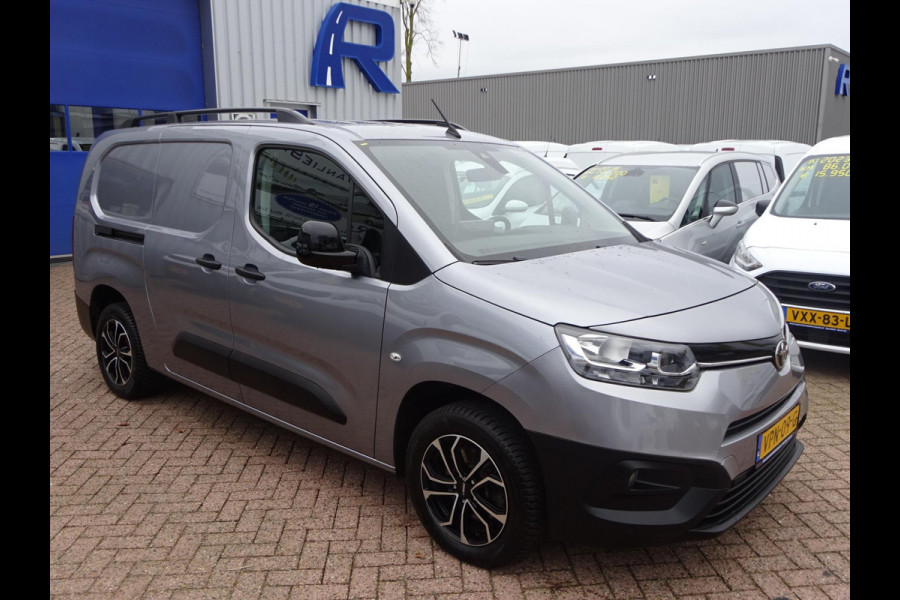 Toyota PROACE CITY 1.5 D-4D Navigator Long 130 PK NAVI CRUISE PDC