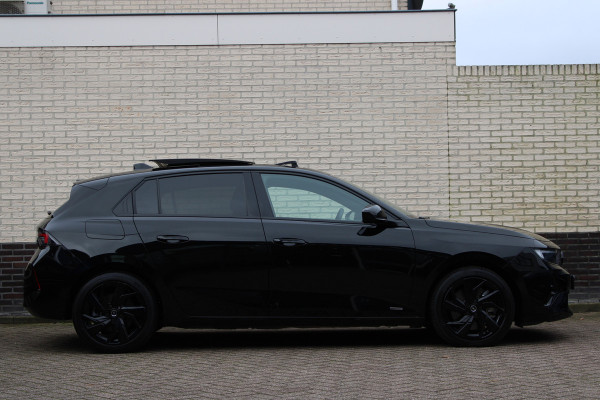 Opel Astra 1.6 Hybrid Ultimate | Panoramadak | Matrix | 360 Camera | AGR | Black Pack