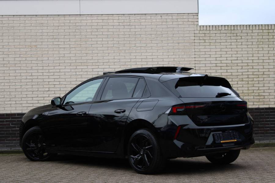 Opel Astra 1.6 Hybrid Ultimate | Panoramadak | Matrix | 360 Camera | AGR | Black Pack