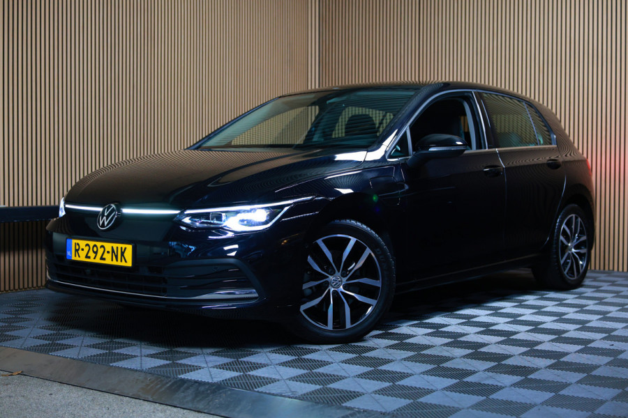 Volkswagen Golf 1.4 eHybrid Style PANO CARPLAY ACC CAMERA THAAK SFEER "22