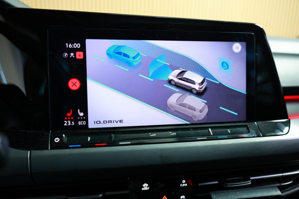Volkswagen Golf 1.4 eHybrid Style PANO CARPLAY ACC CAMERA THAAK SFEER "22