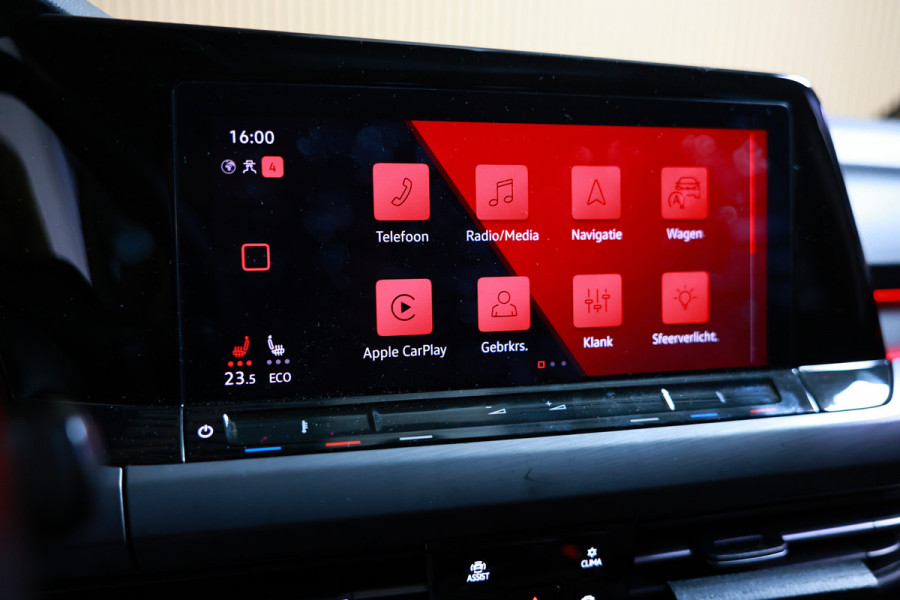 Volkswagen Golf 1.4 eHybrid Style PANO CARPLAY ACC CAMERA THAAK SFEER "22