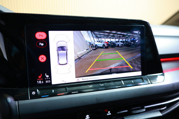 Volkswagen Golf 1.4 eHybrid Style PANO CARPLAY ACC CAMERA THAAK SFEER "22