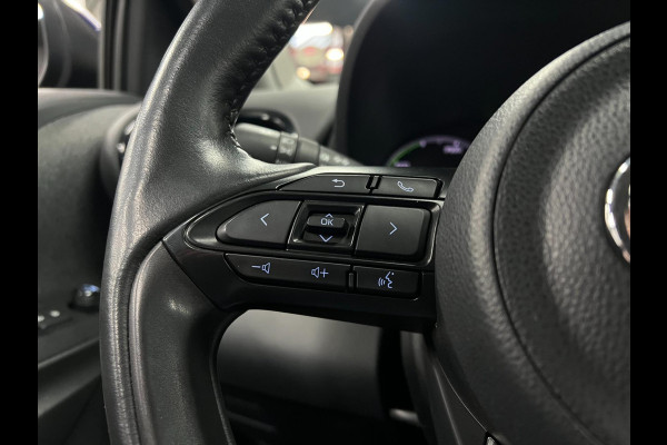 Toyota Yaris 1.5 Hybrid Executive | Camera | Lane | Head-up|