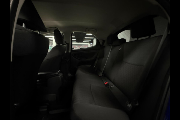 Toyota Yaris 1.5 Hybrid Executive | Camera | Lane | Head-up|