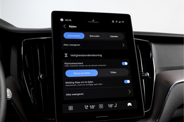 Volvo XC60 2.0 T8 Plug-in hybrid AWD Plus Black Edition - Facelift MY26 | S/K Panodak | Dig.Cockpit | Adapt.Cruise | Stoel-+Stuurverw. | NAV+App.Connect | Auto.Airco | Harmon Kardon | LM 21" | 3567