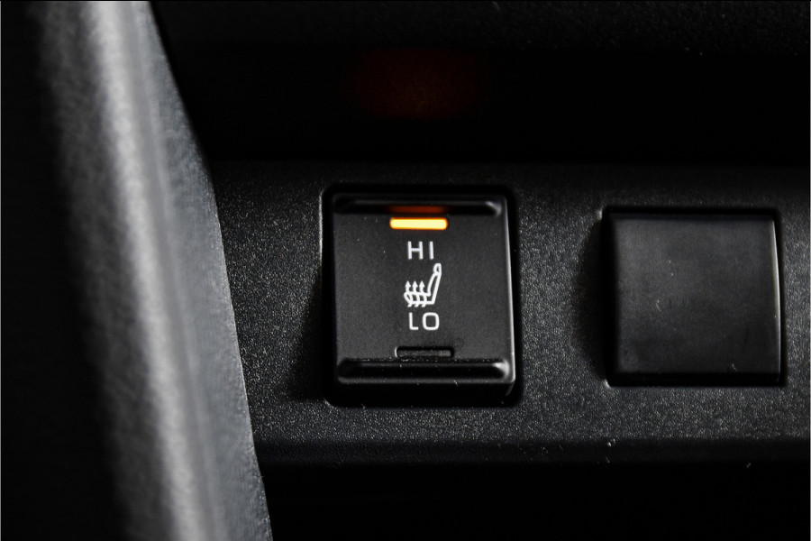 Toyota Yaris Cross 1.5 Hybrid 130 GR Sport | Adapt.Cruise | Head-up | 360 Camera | Stoel+Stuurverw. | Dig.Cockpit | NAV + App.Connect (Draadloos) | ECC | LM 18" | 6116