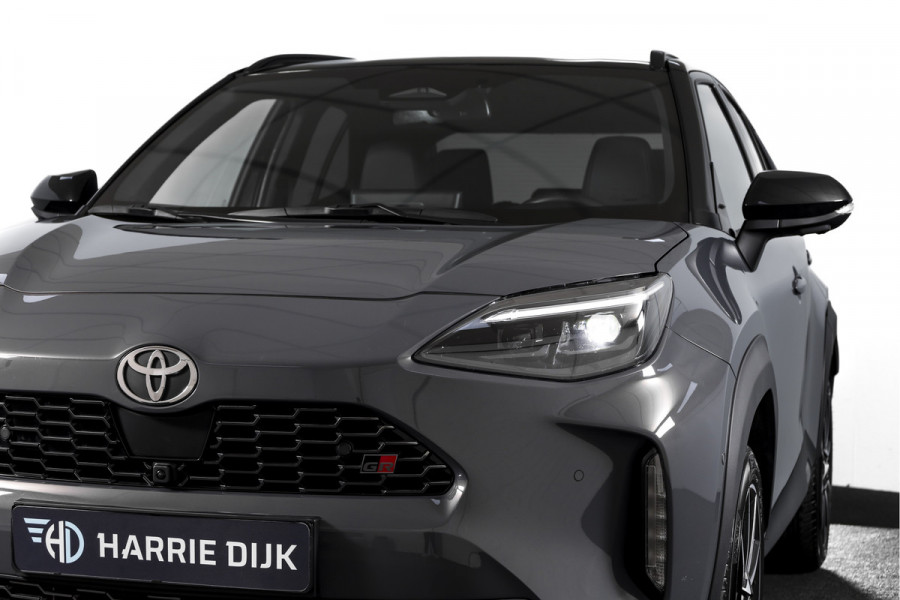 Toyota Yaris Cross 1.5 Hybrid 130 GR Sport | Adapt.Cruise | Head-up | 360 Camera | Stoel+Stuurverw. | Dig.Cockpit | NAV + App. Connect (Draadloos) | ECC | LM 18" | 9816
