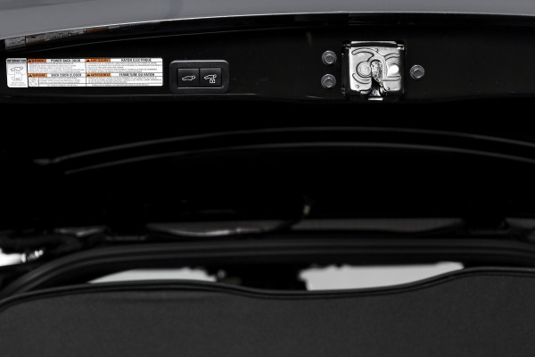 Toyota Yaris Cross 1.5 Hybrid 130 GR Sport | Adapt.Cruise | Head-up | 360 Camera | Stoel+Stuurverw. | Dig.Cockpit | NAV + App. Connect (Draadloos) | ECC | LM 18" | 9816