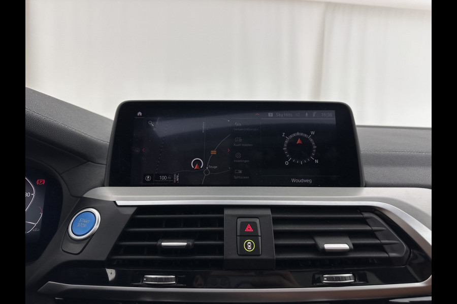 BMW iX3 High Executive 80 kWh [ 3-Fase ] {SOH-96%} (INCL-BTW) Aut. *PANO | HEAD-UP | LEATHER | HARMAN/KARDON | FULL-LED | BLINDSPOT | MEMORY-PACK | DIGI-COCKPIT | HEATED-SPORTSEATS | KEYLESS | TOPVIEW | DAB+ | NAVI-FULLMAP | 19''ALU*