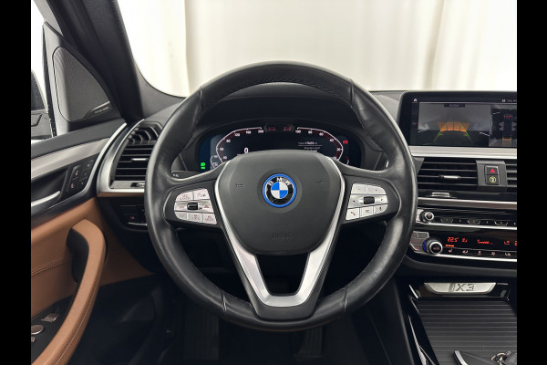 BMW iX3 High Executive 80 kWh [ 3-Fase ] {SOH-96%} (INCL-BTW) Aut. *PANO | HEAD-UP | LEATHER | HARMAN/KARDON | FULL-LED | BLINDSPOT | MEMORY-PACK | DIGI-COCKPIT | HEATED-SPORTSEATS | KEYLESS | TOPVIEW | DAB+ | NAVI-FULLMAP | 19''ALU*