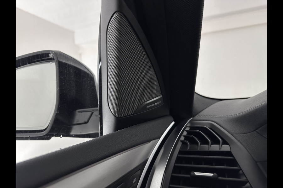 BMW iX3 High Executive 80 kWh [ 3-Fase ] {SOH-96%} (INCL-BTW) Aut. *PANO | HEAD-UP | LEATHER | HARMAN/KARDON | FULL-LED | BLINDSPOT | MEMORY-PACK | DIGI-COCKPIT | HEATED-SPORTSEATS | KEYLESS | TOPVIEW | DAB+ | NAVI-FULLMAP | 19''ALU*