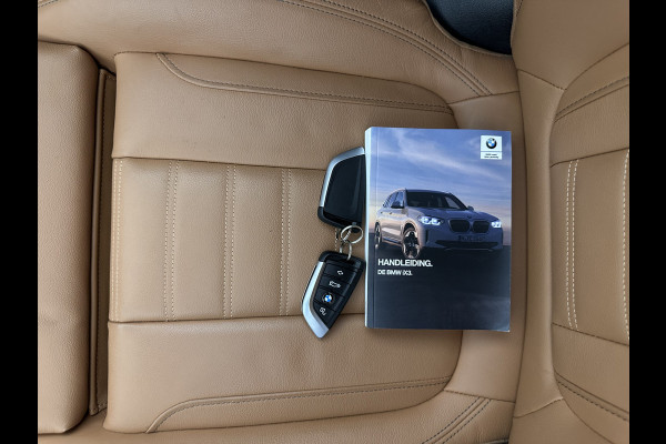 BMW iX3 High Executive 80 kWh [ 3-Fase ] {SOH-96%} (INCL-BTW) Aut. *PANO | HEAD-UP | LEATHER | HARMAN/KARDON | FULL-LED | BLINDSPOT | MEMORY-PACK | DIGI-COCKPIT | HEATED-SPORTSEATS | KEYLESS | TOPVIEW | DAB+ | NAVI-FULLMAP | 19''ALU*