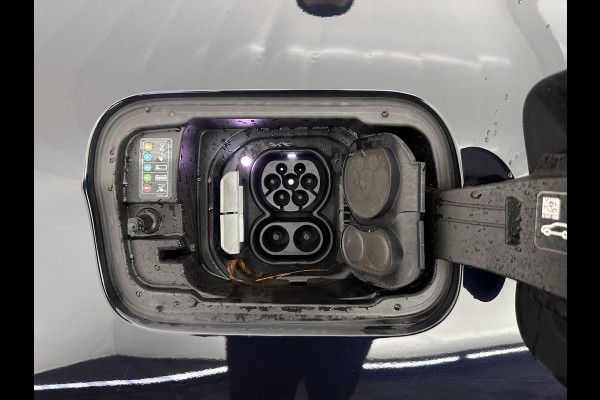 BMW iX3 High Executive 80 kWh [ 3-Fase ] {SOH-96%} (INCL-BTW) Aut. *PANO | HEAD-UP | LEATHER | HARMAN/KARDON | FULL-LED | BLINDSPOT | MEMORY-PACK | DIGI-COCKPIT | HEATED-SPORTSEATS | KEYLESS | TOPVIEW | DAB+ | NAVI-FULLMAP | 19''ALU*