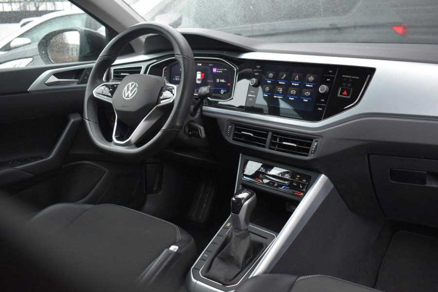 Volkswagen Taigo 1.5 TSI Business Virtual Keyless Camera