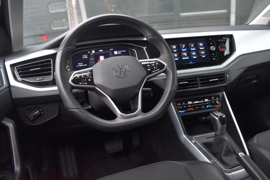 Volkswagen Taigo 1.5 TSI Business Virtual Keyless Camera