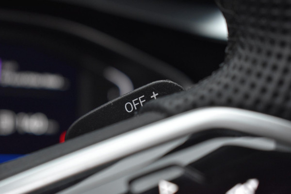 Volkswagen Taigo 1.5 TSI Business Virtual Keyless Camera