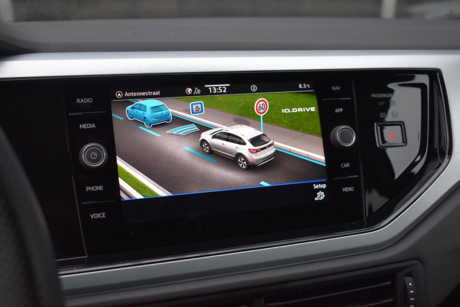 Volkswagen Taigo 1.5 TSI Business Virtual Keyless Camera