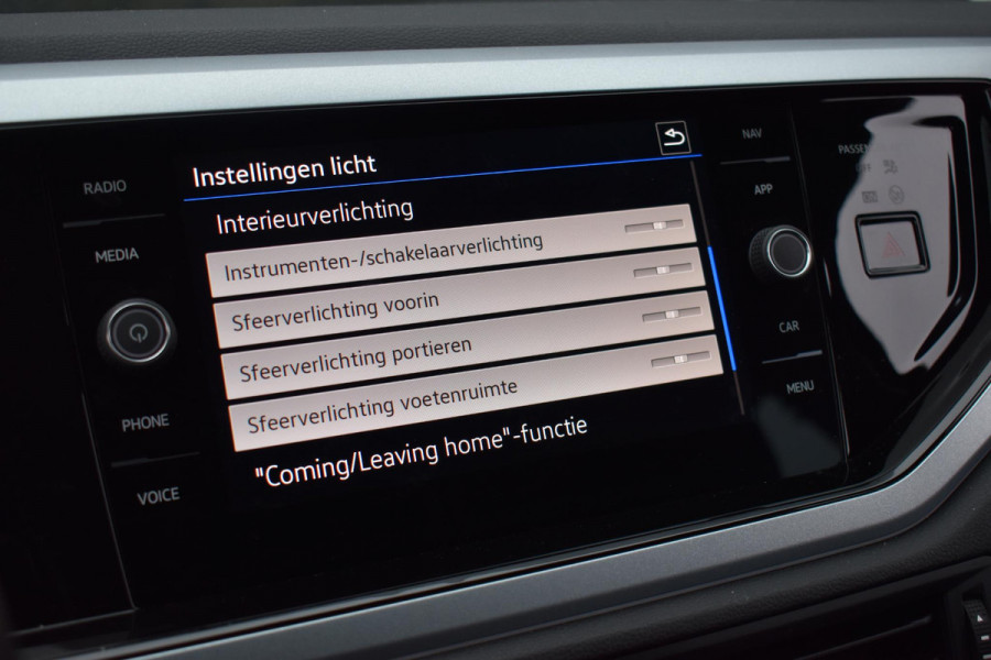 Volkswagen Taigo 1.5 TSI Business Virtual Keyless Camera