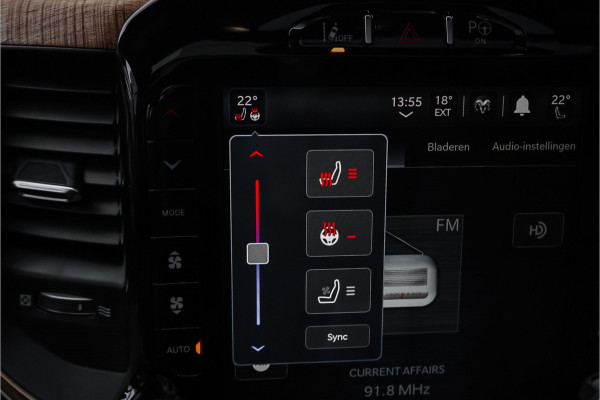 Dodge DODGE RAM 1500 Limited Longhorn 5.7 V8 LPG Onderbouw Pano Rambox 22"