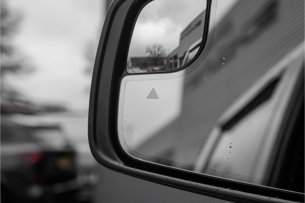 Dodge DODGE RAM 1500 Limited Longhorn 5.7 V8 LPG Onderbouw Pano Rambox 22"