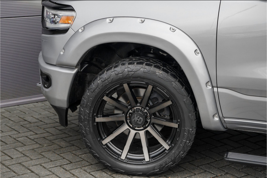 Dodge DODGE RAM 1500 Limited Longhorn 5.7 V8 LPG Onderbouw Pano Rambox 22"
