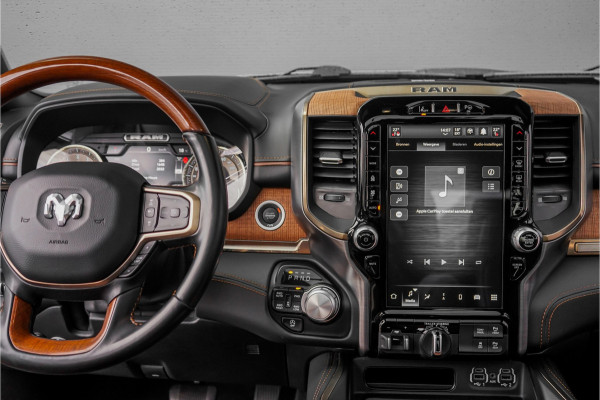 Dodge DODGE RAM 1500 Limited Longhorn 5.7 V8 LPG Onderbouw Pano Rambox 22"