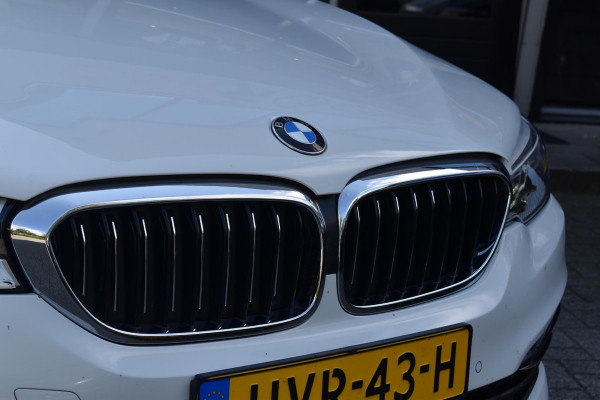 BMW 5 Serie 530e High Executive Pano Leder Sfeer Camera
