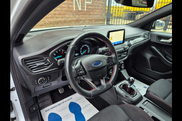 Ford FOCUS Wagon 1.0 EcoBoost ST Line Business LED, Navi