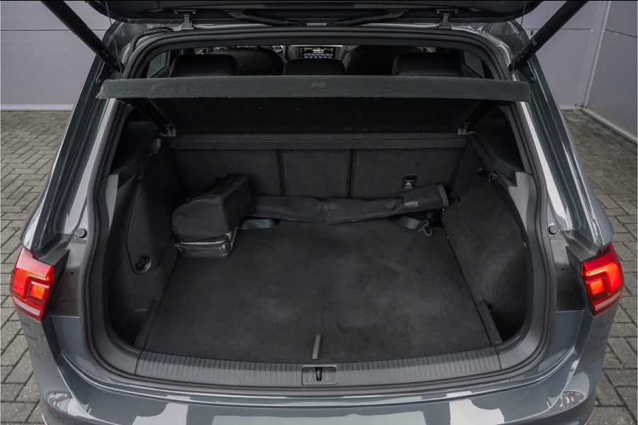 Volkswagen Tiguan 1.4 TSI eHybrid R-Line Business+ ACC Elek Trekhaak Stuur & Stoelverw