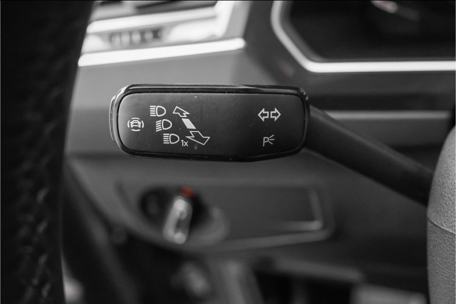 Volkswagen Tiguan 1.4 TSI eHybrid R-Line Business+ ACC Elek Trekhaak Stuur & Stoelverw