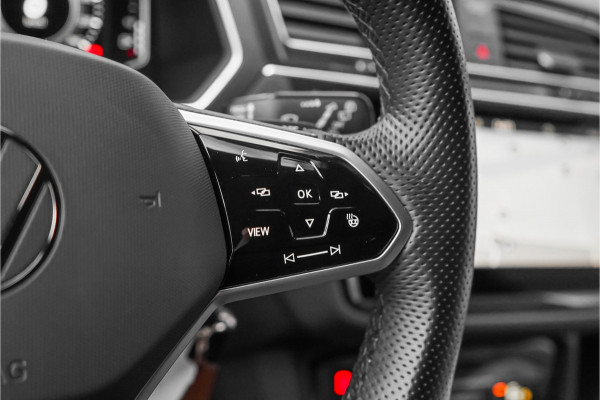 Volkswagen Tiguan 1.4 TSI eHybrid R-Line Business+ ACC Elek Trekhaak Stuur & Stoelverw