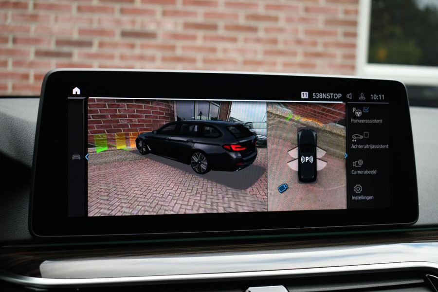 BMW 5 Serie Touring 530e 292pk M-Sport Pano ACC 360 HUD Laser 4wielbest Comf-stoel