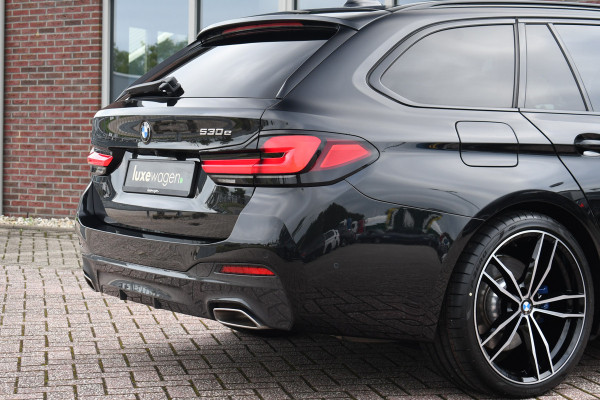 BMW 5 Serie Touring 530e 292pk M-Sport Pano ACC 360 HUD Laser 4wielbest Comf-stoel