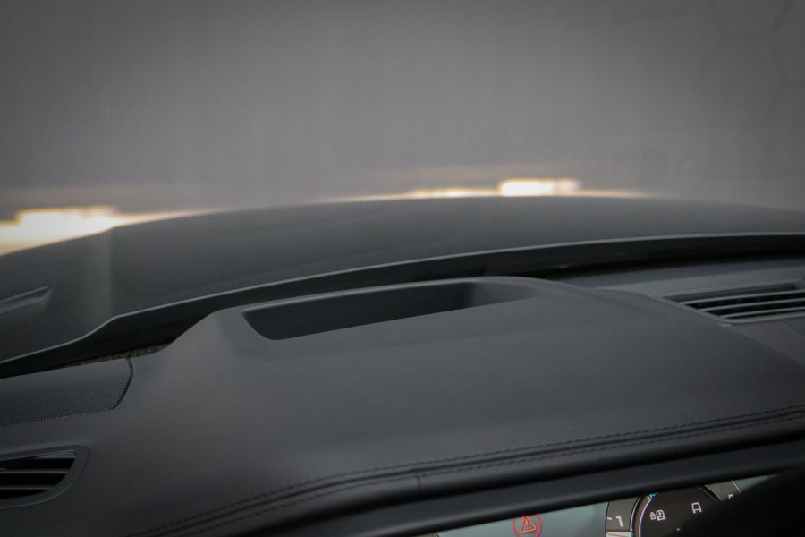 Land Rover Range Rover Sport P510e First Edition | ADAPTIVE CRUISE | STOELVERWARMING & VERKOELING | MASSAGE | CARBON INTERIEUR | 360 CAMERA | SUEDE HEMEL | T