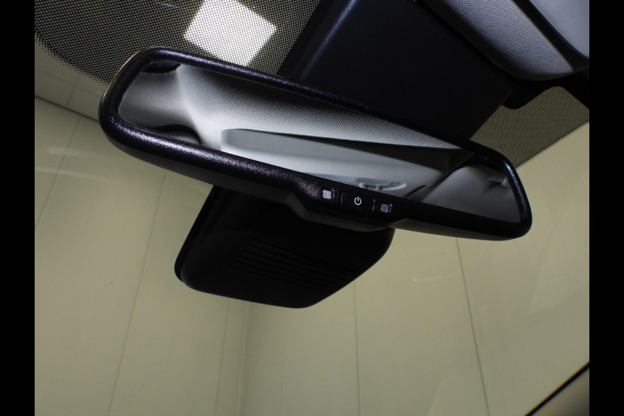 Nissan QASHQAI 1.3 DIG-T Aut. Premium Edition LEER/360CAM/PANODAK/19"LMV!