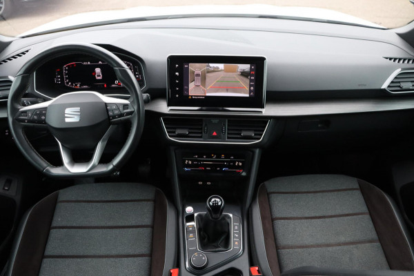 Seat Tarraco 1.5 TSI Xcellence Business Intense 7persoons org.NL camera's trekhaak el.klep dakdragers