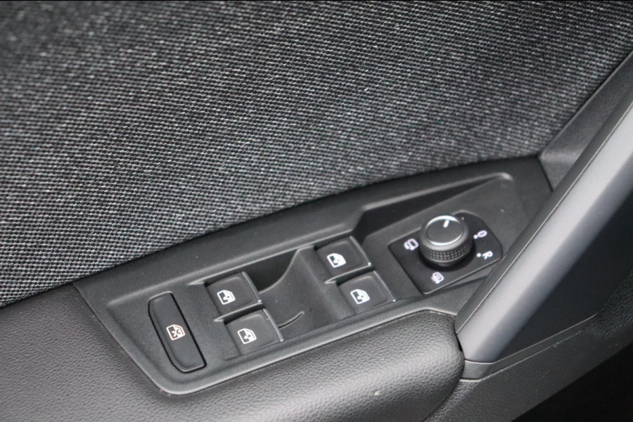 Seat Tarraco 1.5 TSI Xcellence Business Intense 7persoons org.NL camera's trekhaak el.klep dakdragers