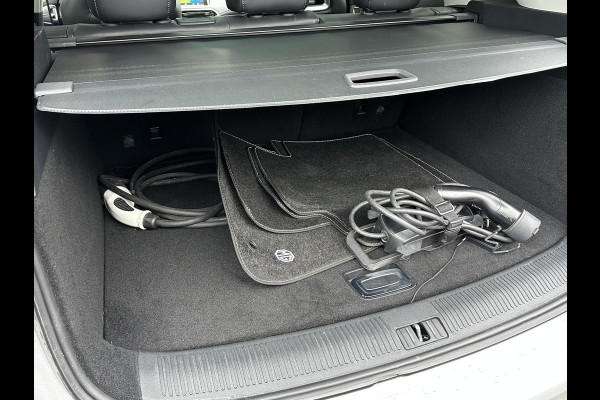 MG EHS 1.5 TGDI Luxury PHEV | MEGA COMPLEET! | TREKHAAK | COMPLETE HISTORIE AANWEZIG | FABRIEKSGARANTIE T/M 11-2030 | 52km WLTP ELECTR RIJBEREIK, TOTAAL RIJBEREIK TOT 1.000km!