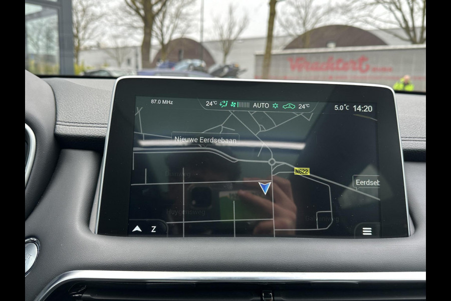 MG EHS 1.5 TGDI Luxury PHEV | MEGA COMPLEET! | TREKHAAK | COMPLETE HISTORIE AANWEZIG | FABRIEKSGARANTIE T/M 11-2030 | 52km WLTP ELECTR RIJBEREIK, TOTAAL RIJBEREIK TOT 1.000km!