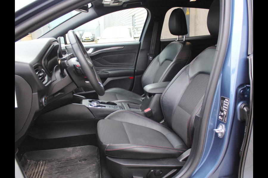 Ford FOCUS Wagon 1.5 EcoBoost ST Line X Business | ELEKTRISCH SCHUIFDAK | TREKHAAK |