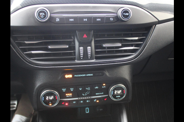 Ford FOCUS Wagon 1.5 EcoBoost ST Line X Business | ELEKTRISCH SCHUIFDAK | TREKHAAK |